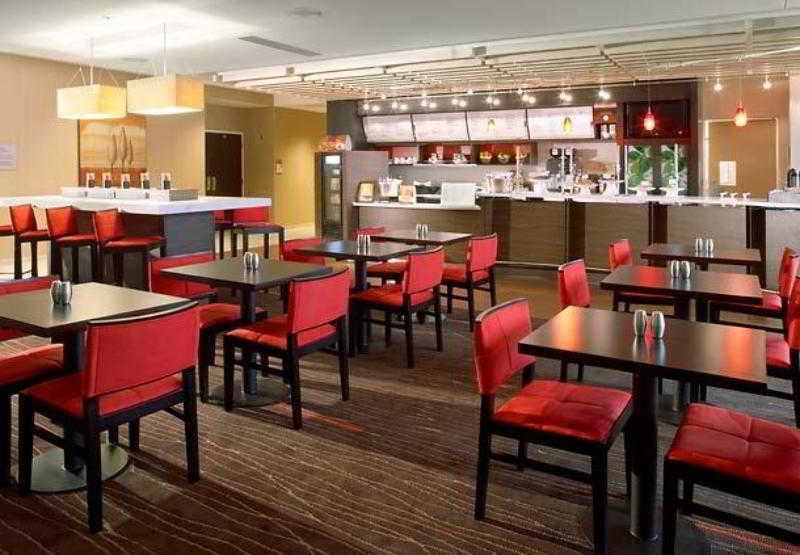 Courtyard Lafayette Airport Hotel Restaurant foto